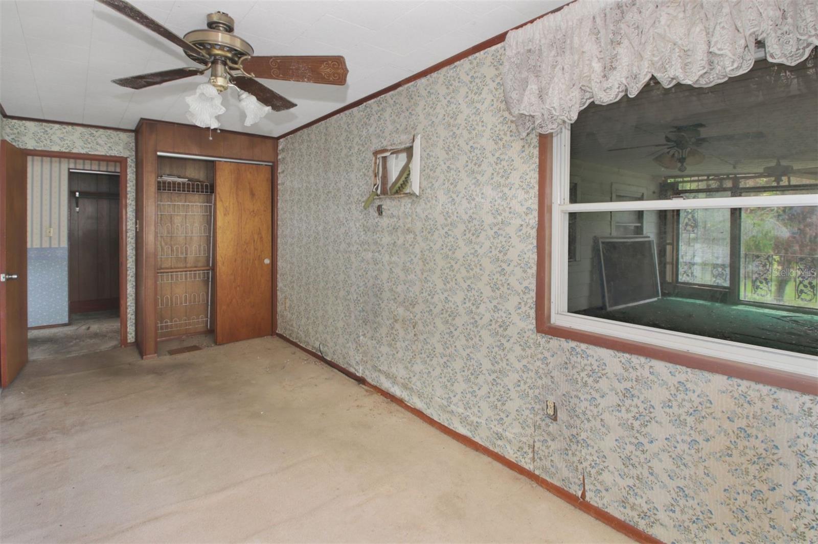 LAKEVIEW - Residential