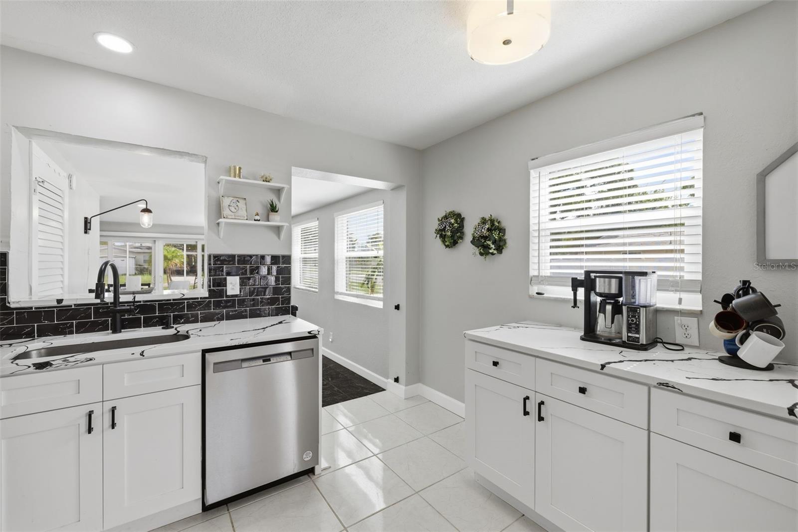 KELLY JOHN A SCARBROUGH SUB - Residential