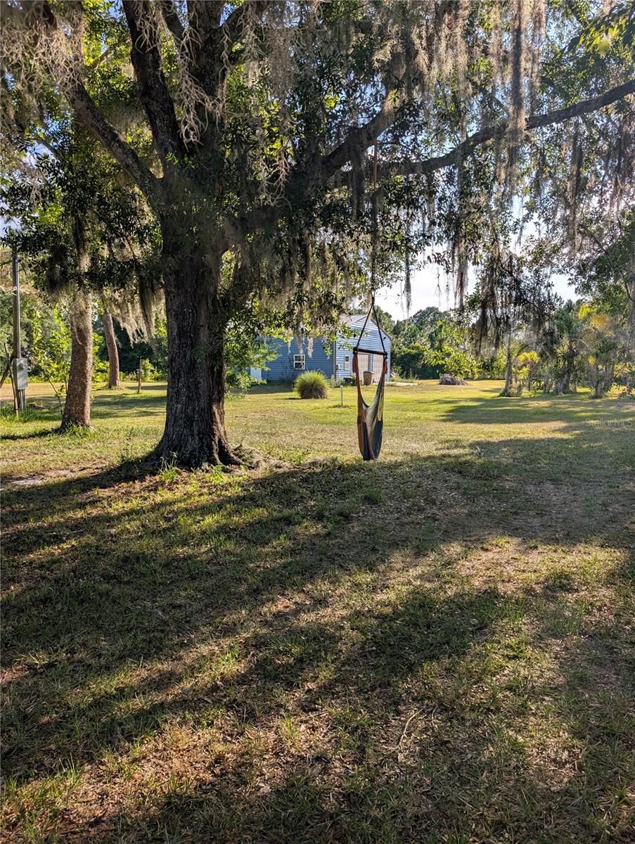 HOLOPAW COUNTRY ESTATES SEC 1 - Land