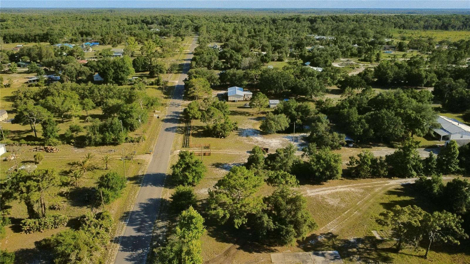 HOLOPAW COUNTRY ESTATES SEC 1 - Land