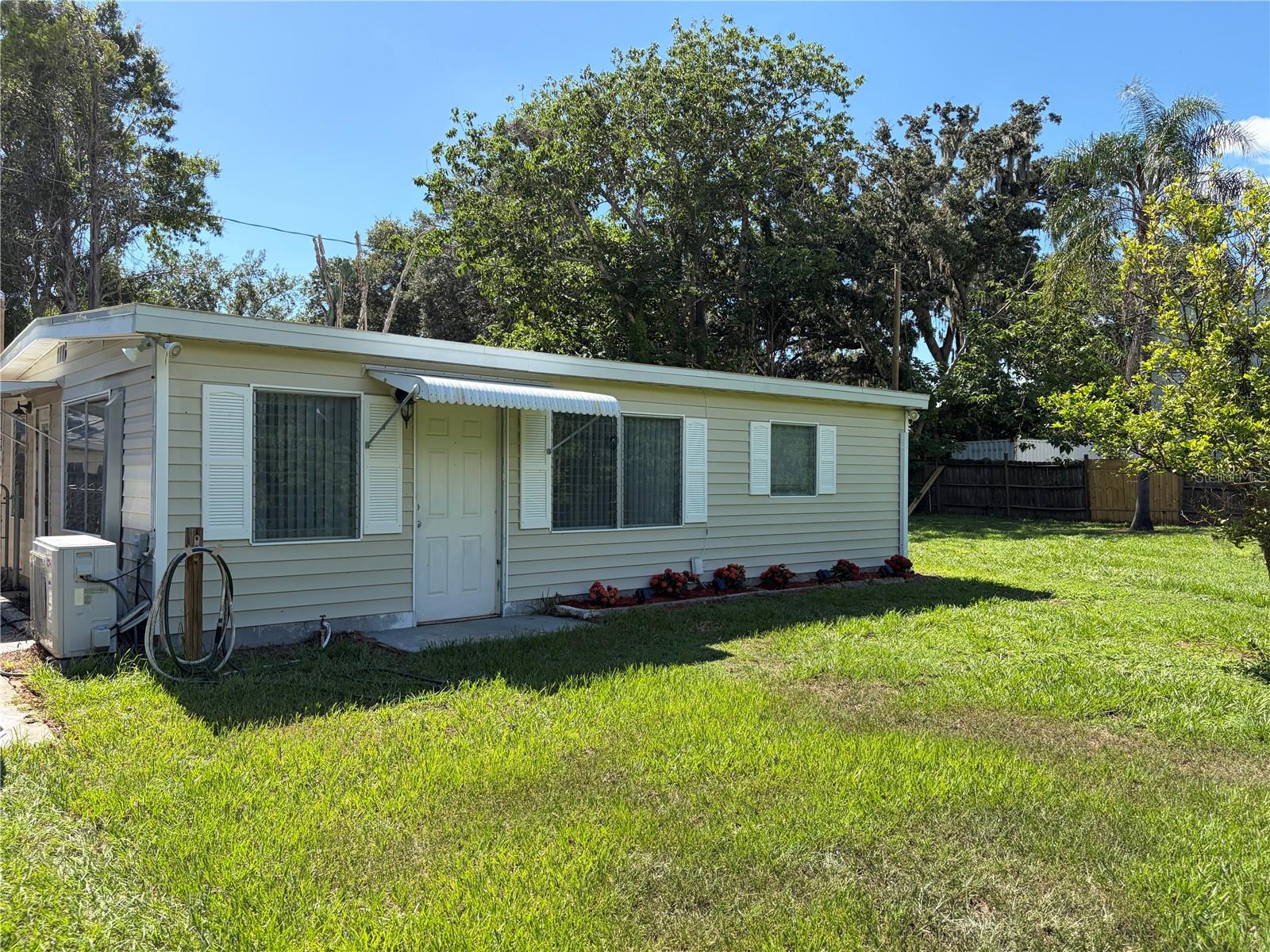 VALRICO - Residential