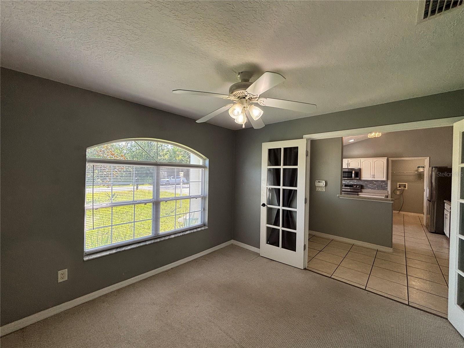 PINE LAKES - Residential