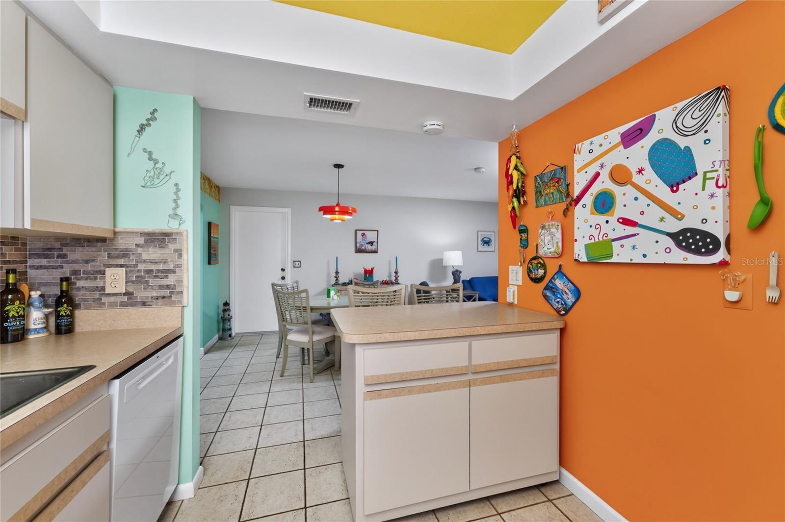 ROTONDA WEST OAKLAND HILLS - Residential