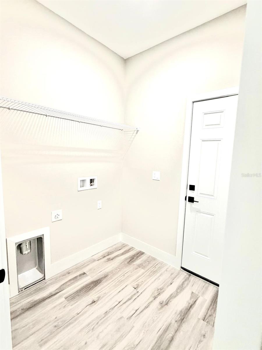 CITRUS SPGS UNIT 27 - Residential