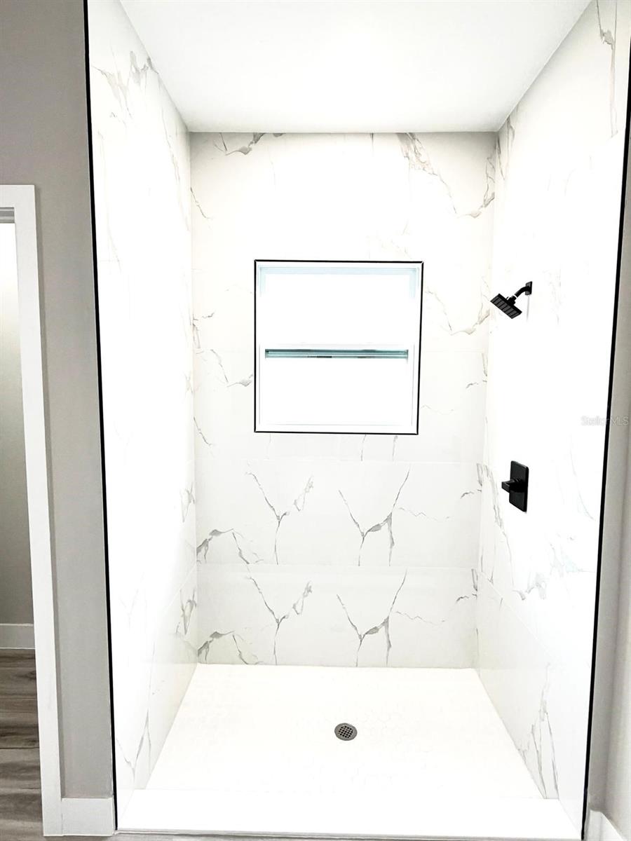 CITRUS SPGS UNIT 27 - Residential