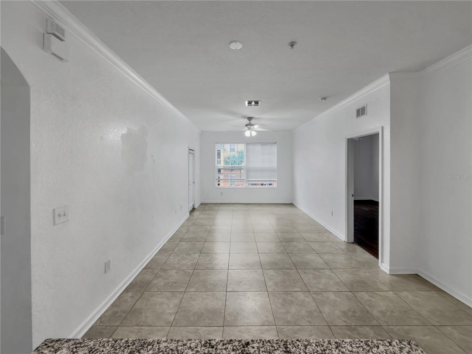 HORIZONS/VISTA LAKES CONDO PH 6 - Residential