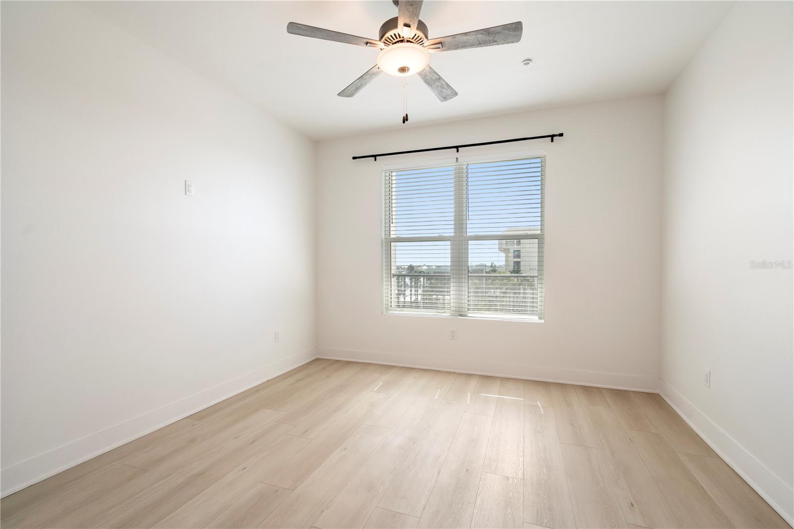 THE RESIDENCES AT TOWN CENTER - Residential