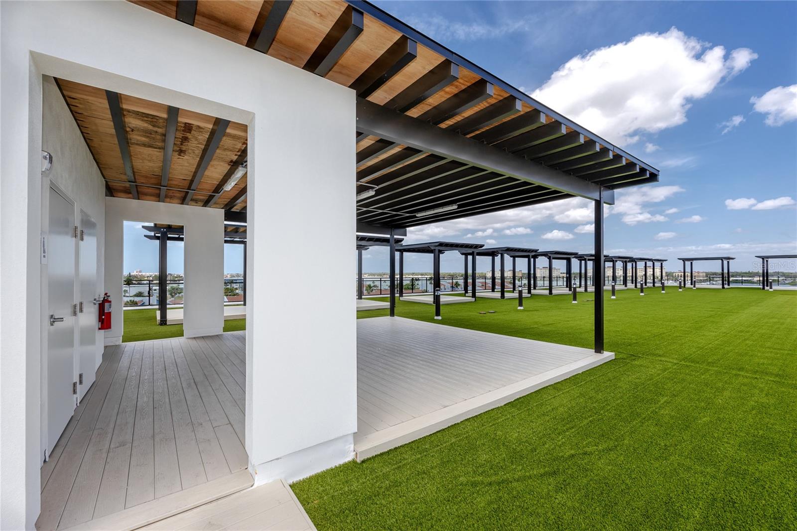 THE RESIDENCES AT TOWN CENTER - Residential
