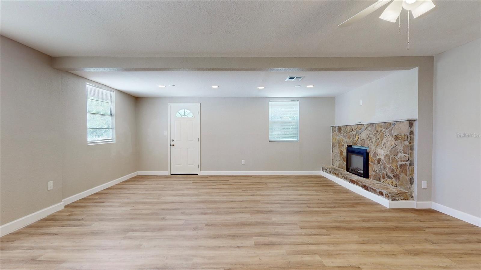 WOODLAWN TERRACE SUB - Residential