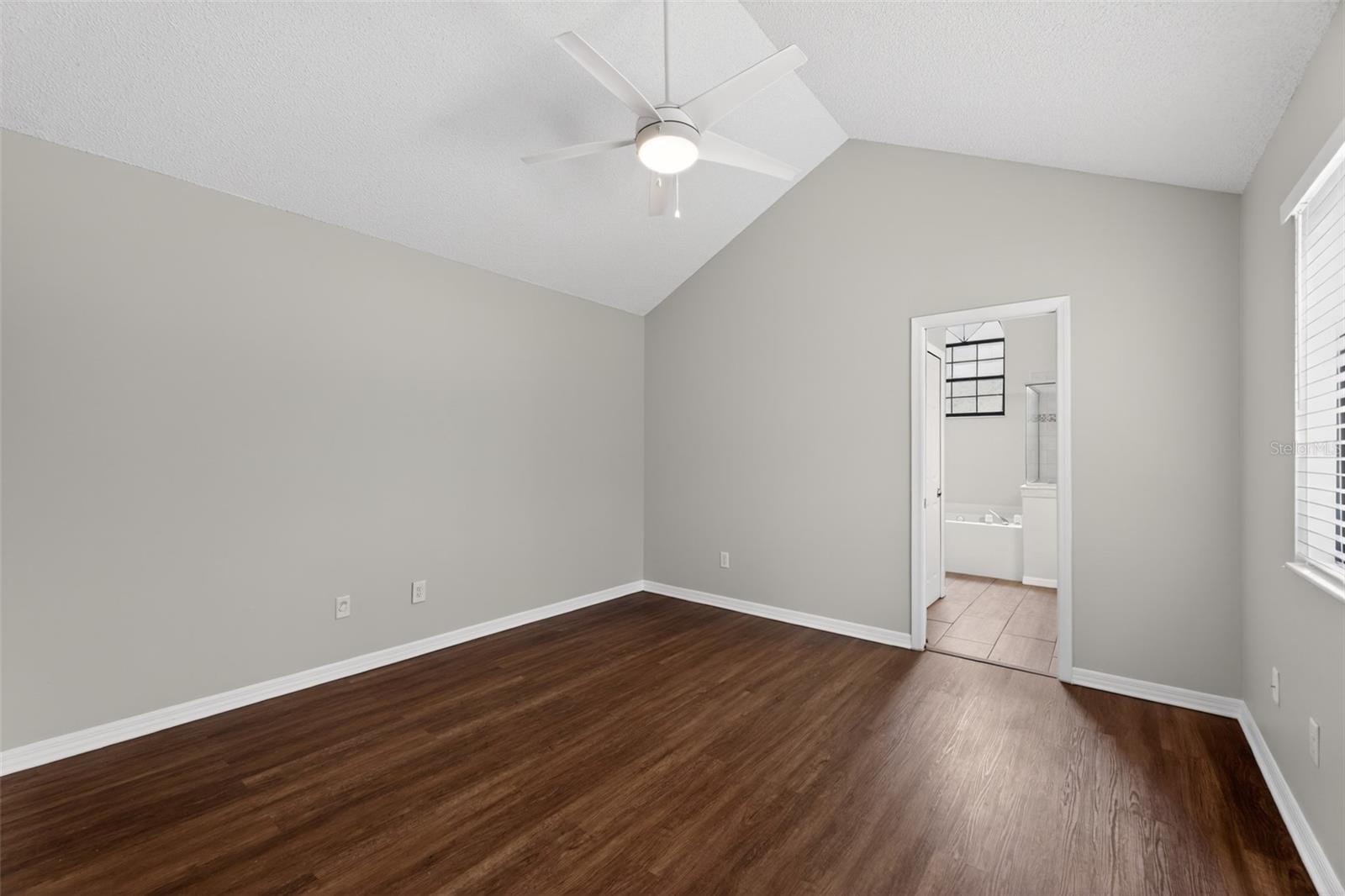 LANTANA LAKES - Residential