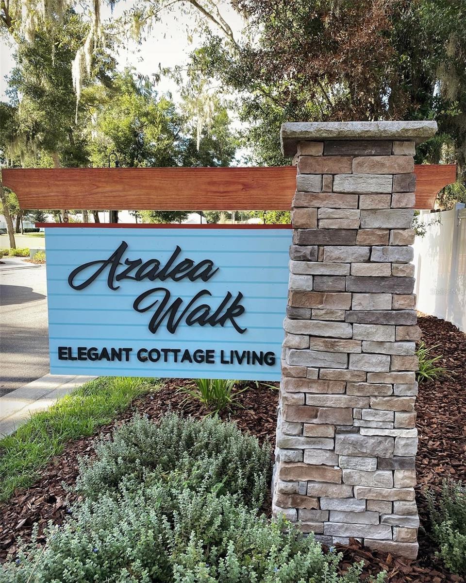 AZALEA WALK/PLYMOUTH - Residential