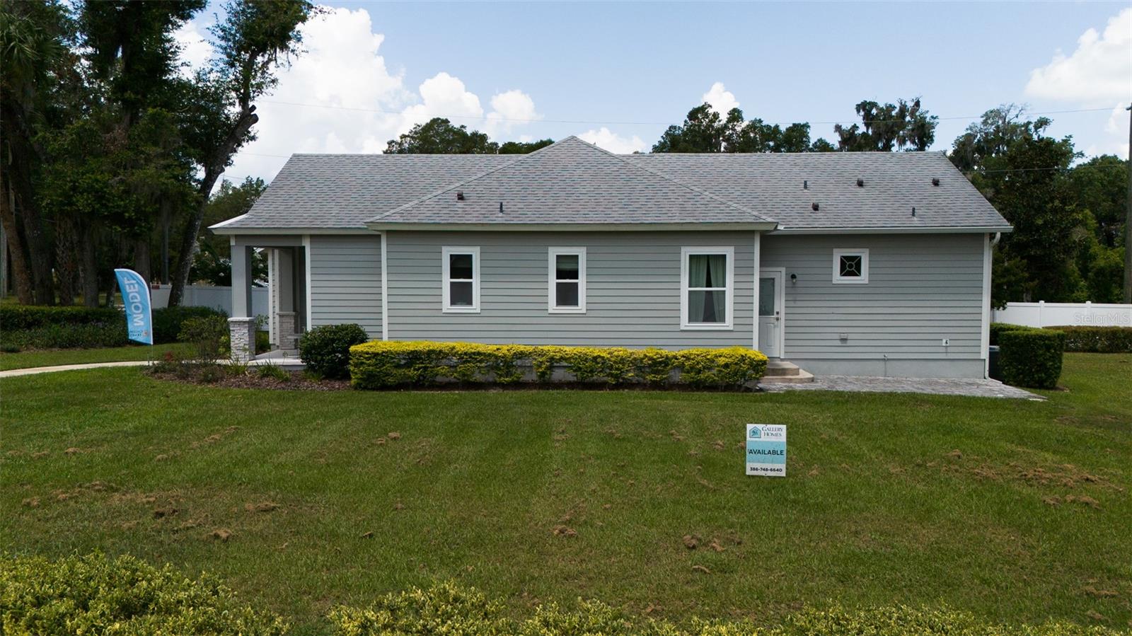 AZALEA WALK/PLYMOUTH - Residential