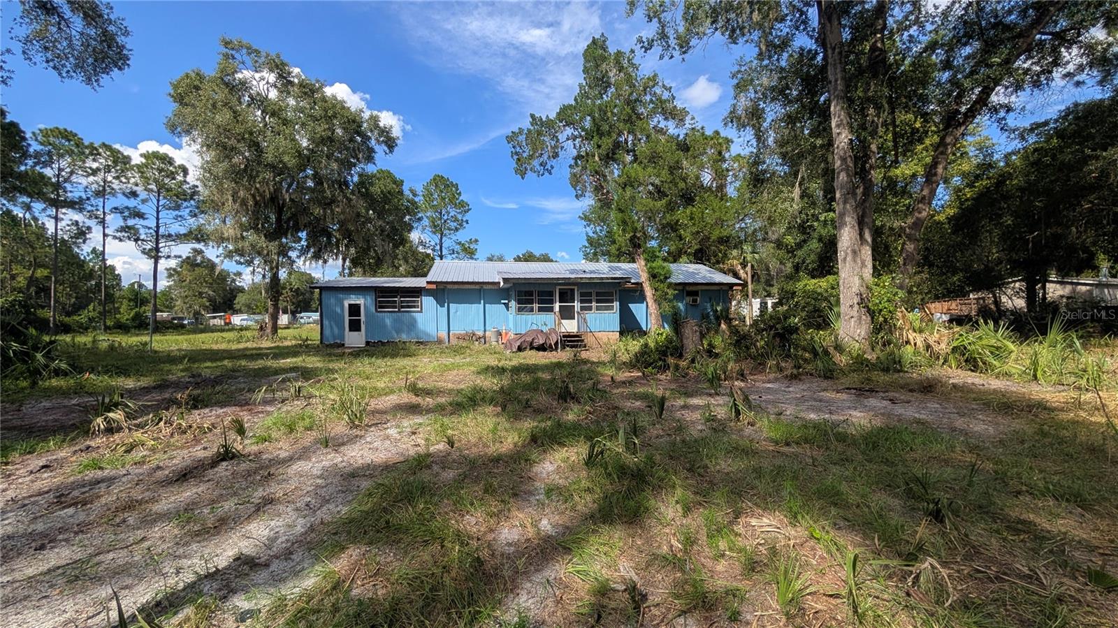 LAKE GEORGE MANOR - Residential