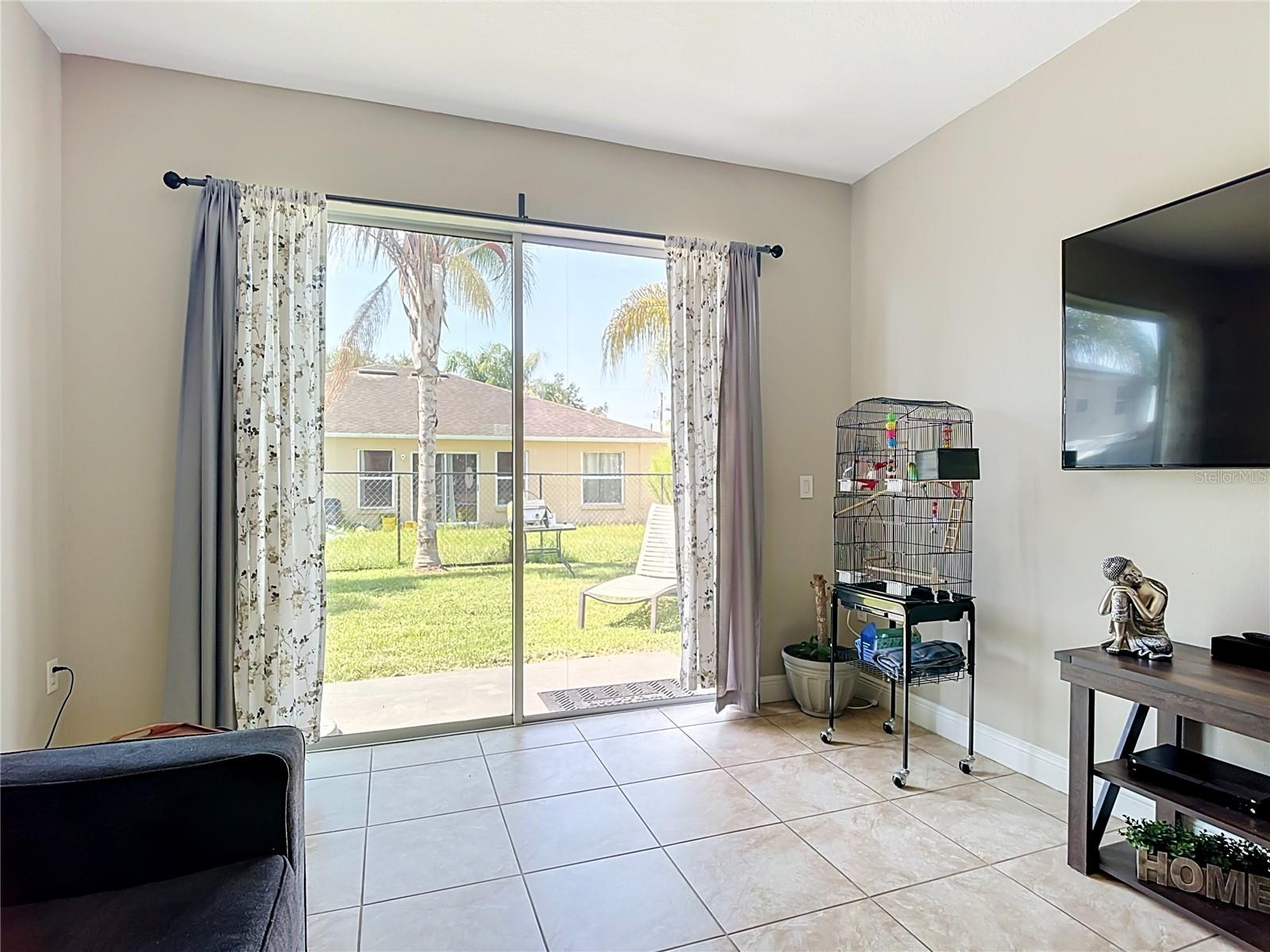 POINCIANA SUB NBRHD 5 NORTH VIL 3 - Residential