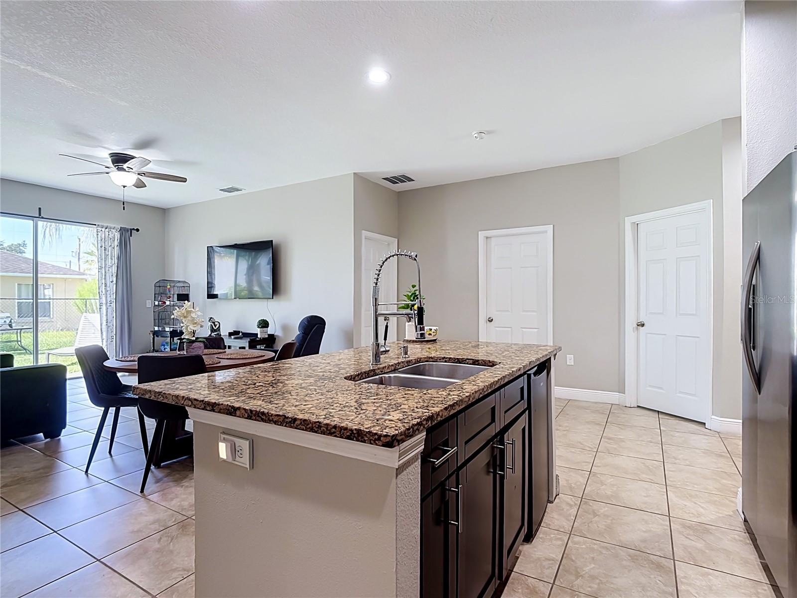 POINCIANA SUB NBRHD 5 NORTH VIL 3 - Residential