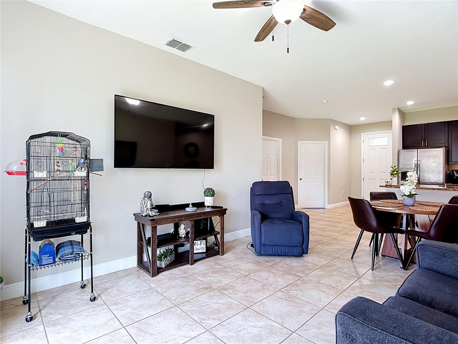 POINCIANA SUB NBRHD 5 NORTH VIL 3 - Residential
