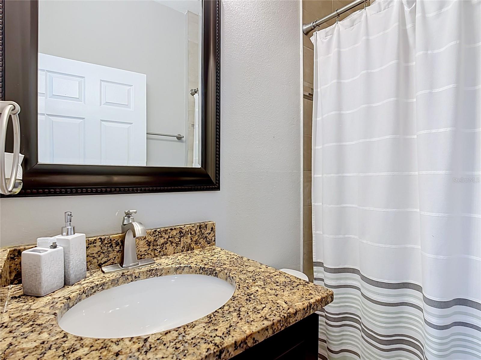 POINCIANA SUB NBRHD 5 NORTH VIL 3 - Residential