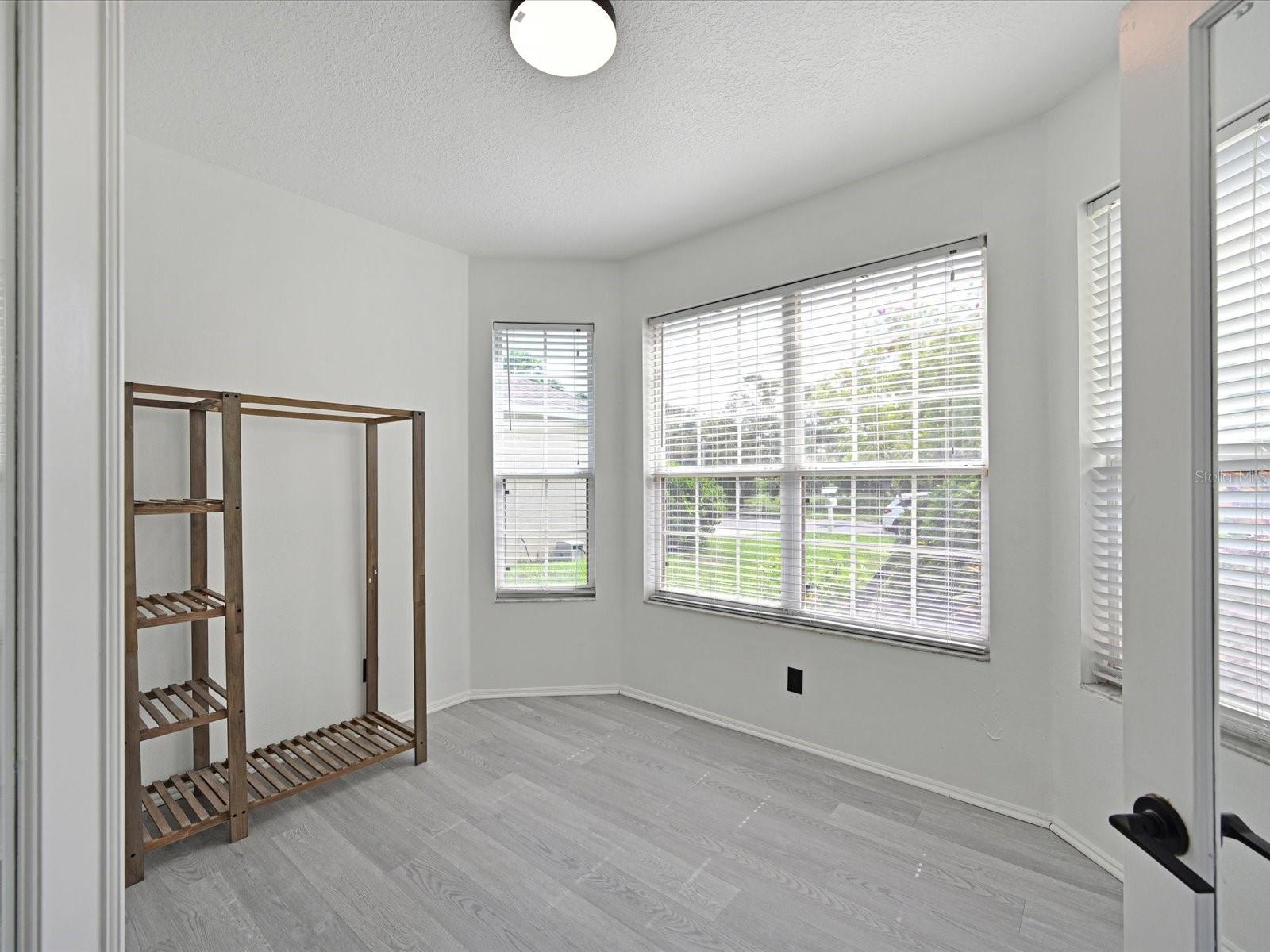 GLENN LAKES PH 3 - Residential