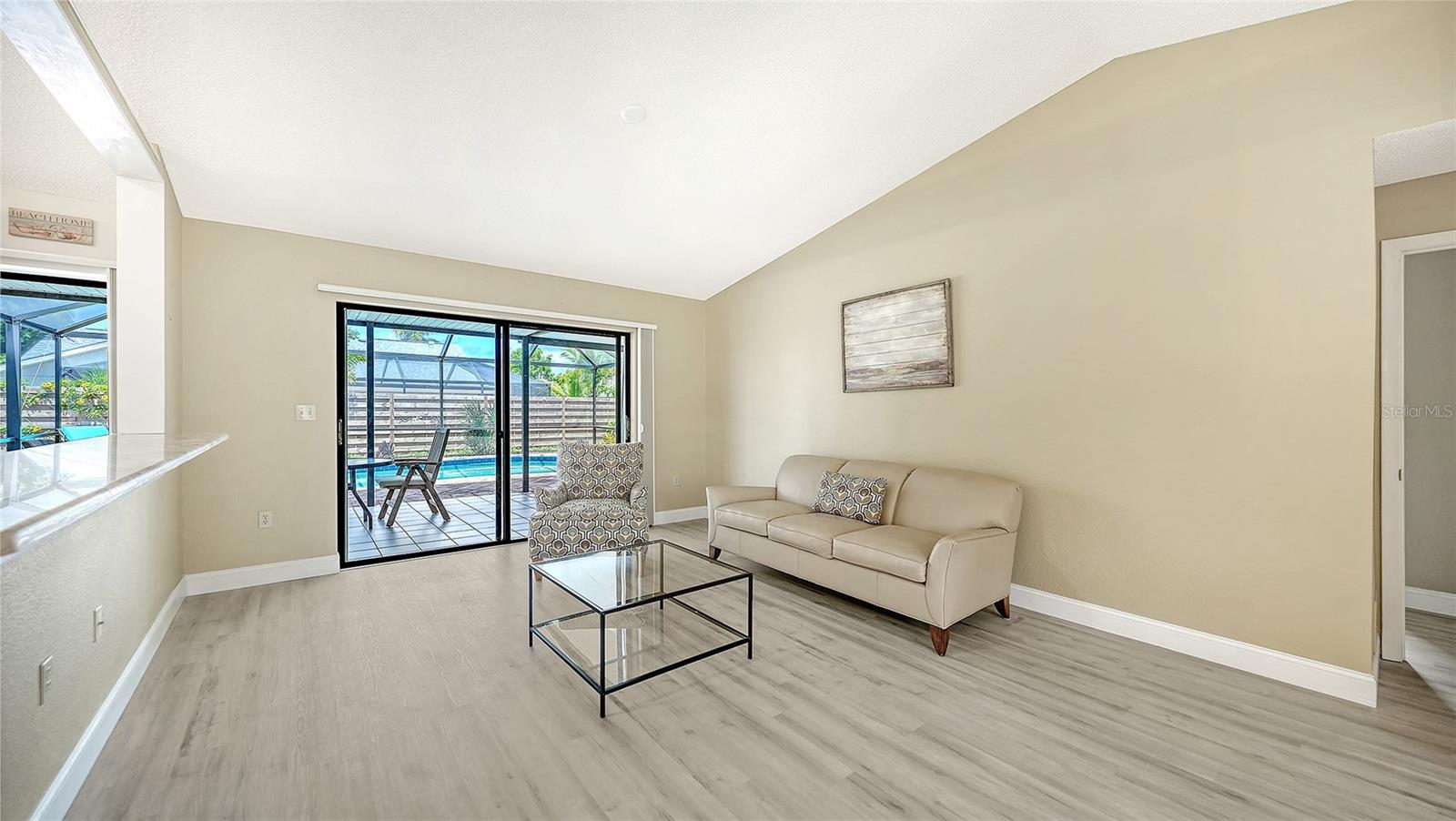 GULF GATE EAST - Residential