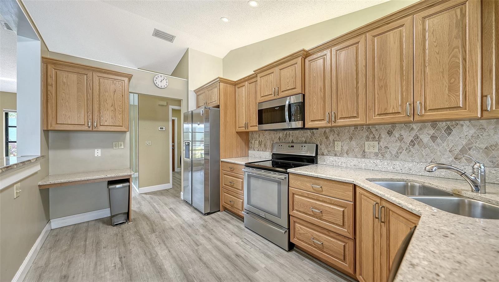 GULF GATE EAST - Residential