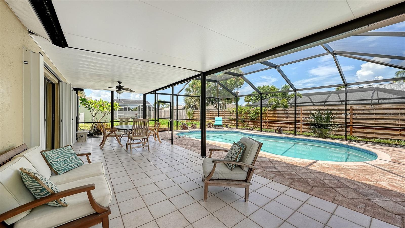GULF GATE EAST - Residential