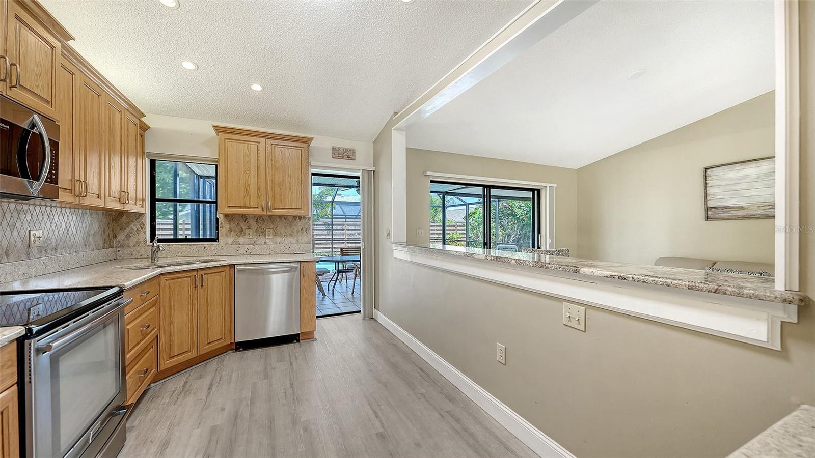 GULF GATE EAST - Residential