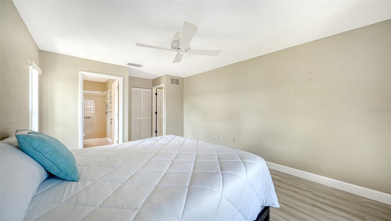 GULF GATE EAST - Residential