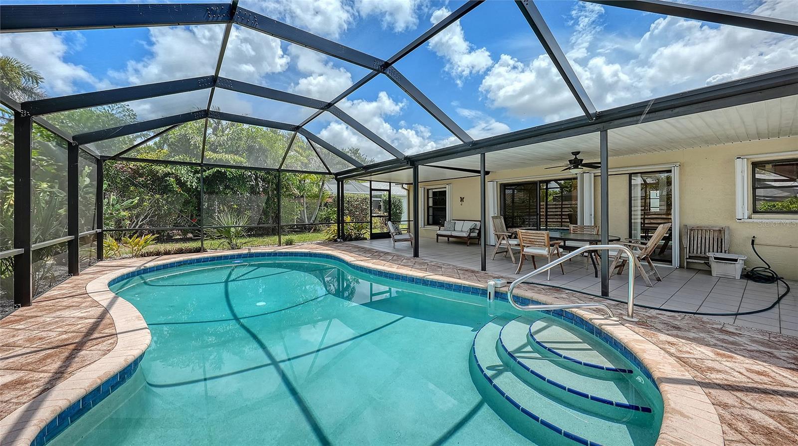 GULF GATE EAST - Residential