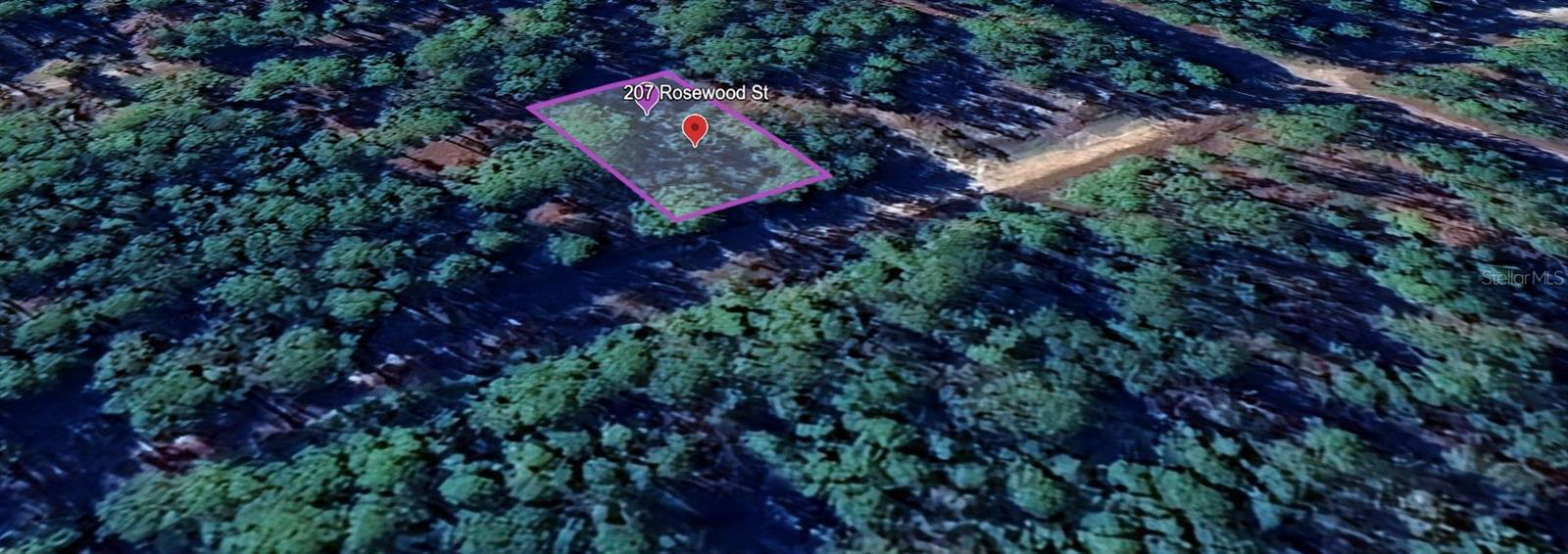 Start building your dreams with this affordable vacant lot tucked inside a quiet, parceled neighborhood between Palatka and Daytona Beach. This undeveloped parcel offers the perfect opportunity to build a home and live your own American Dream, create a weekend retreat, or add a solid asset to your growing real estate portfolio.
Enjoy peaceful rural surroundings, low annual taxes, and no HOA—the freedom and flexibility that Putnam County is known for. Power is nearby, and the area is a mix of established homes and open land, making it ideal for future growth or long-term investment.
Whether you're ready to build now or hold for the future, this property is a smart, attainable step toward homeownership or portfolio expansion. Buyer to verify zoning, utilities, and building options.