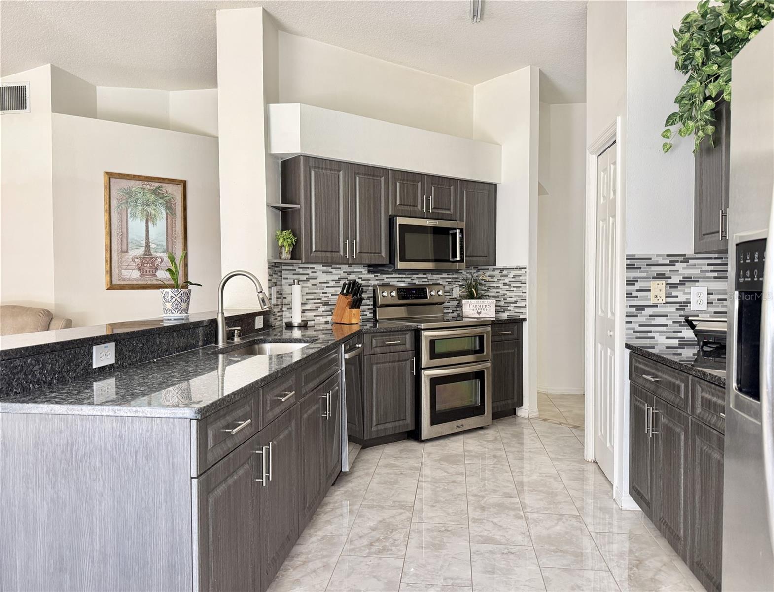 MEADOW POINTE PRCL 17 - Residential