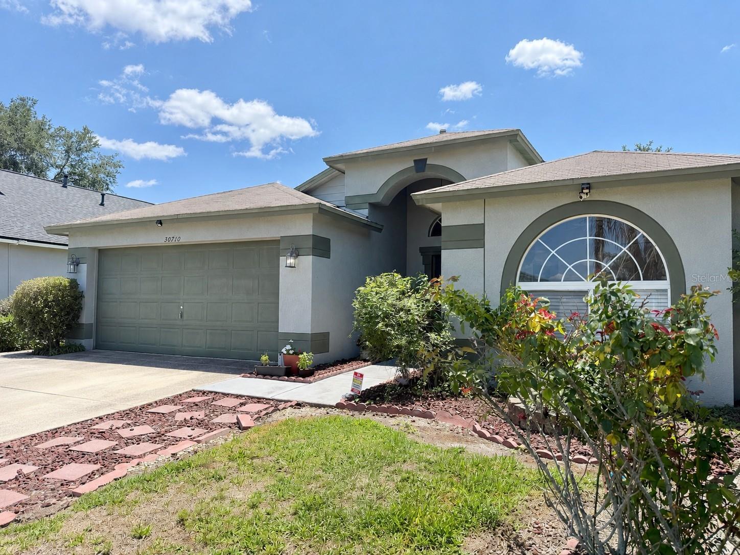 MEADOW POINTE PRCL 17 - Residential