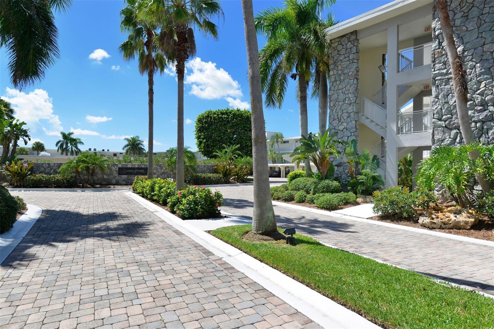 SANDS POINT - Residential