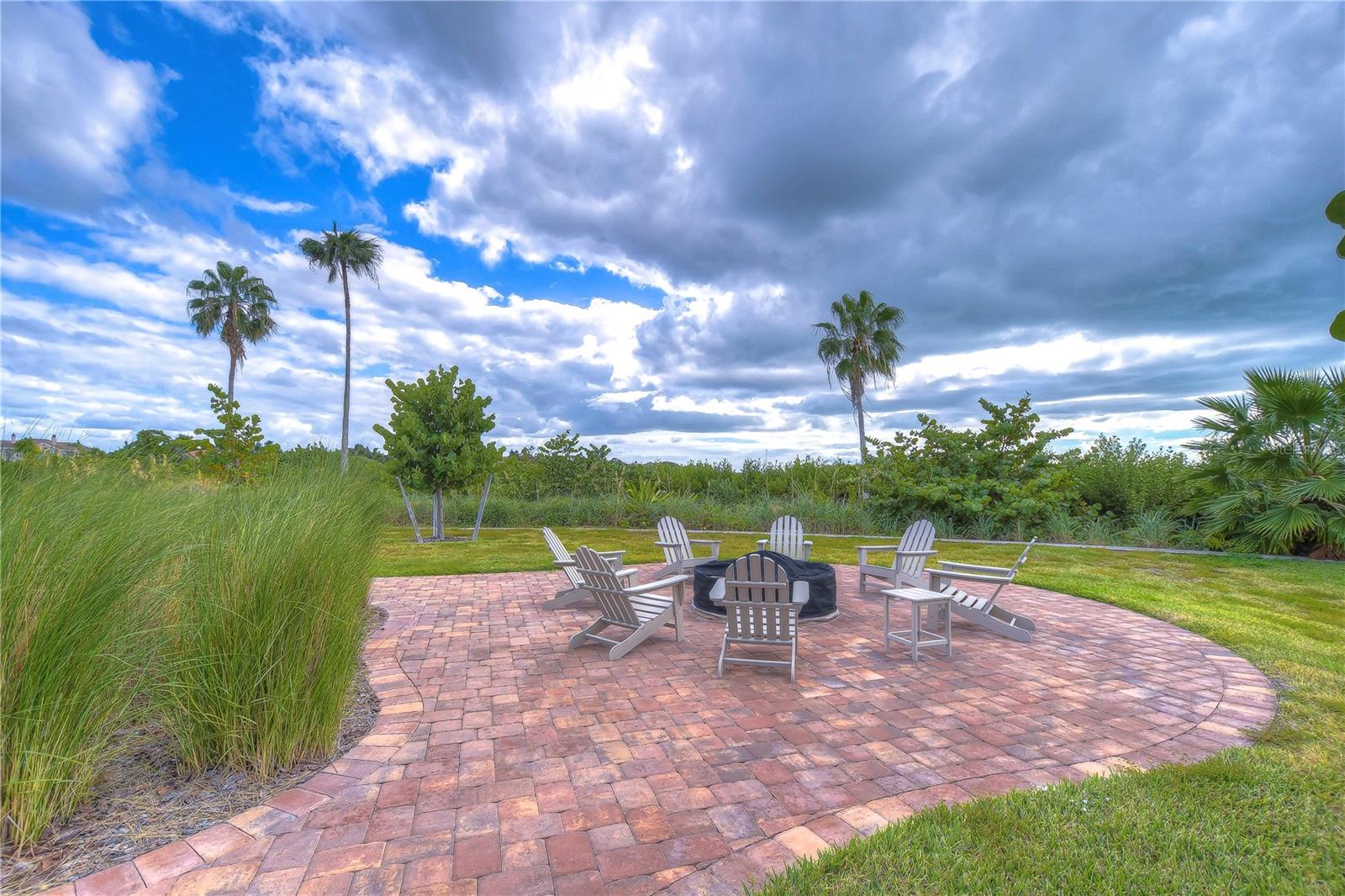 SUNSET POINTE AT COLLANY KEY IV A CONDO - Residential