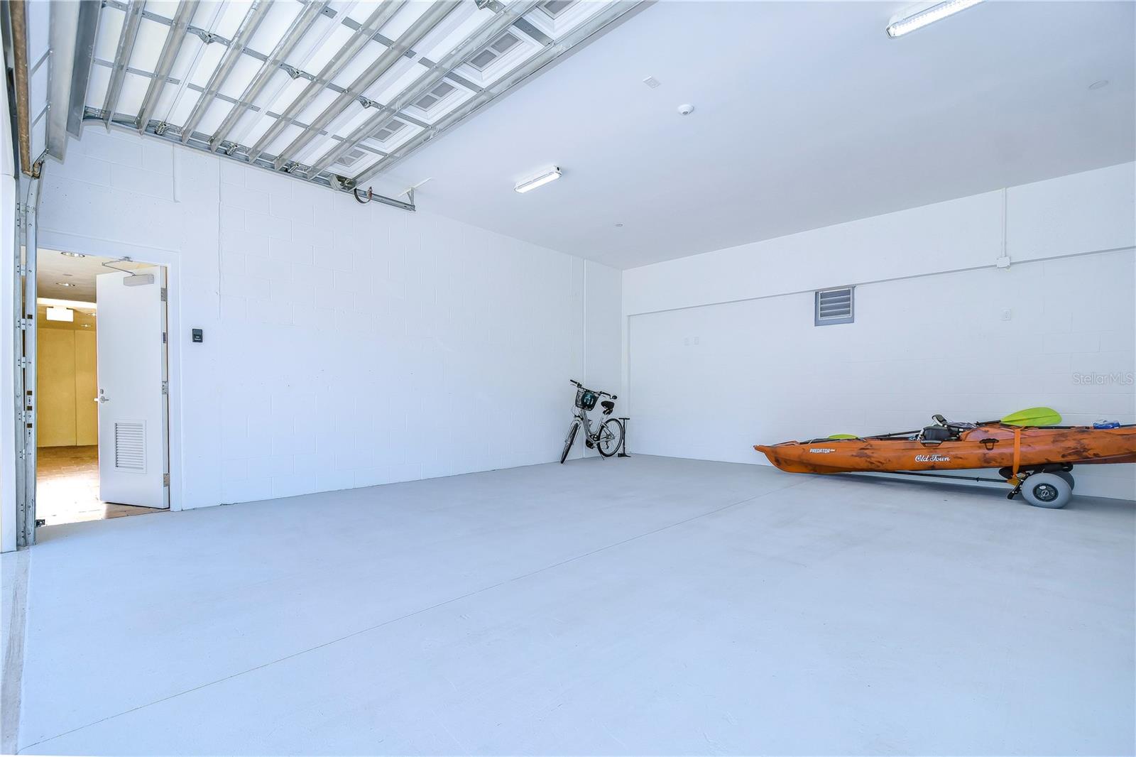 SUNSET POINTE AT COLLANY KEY IV A CONDO - Residential