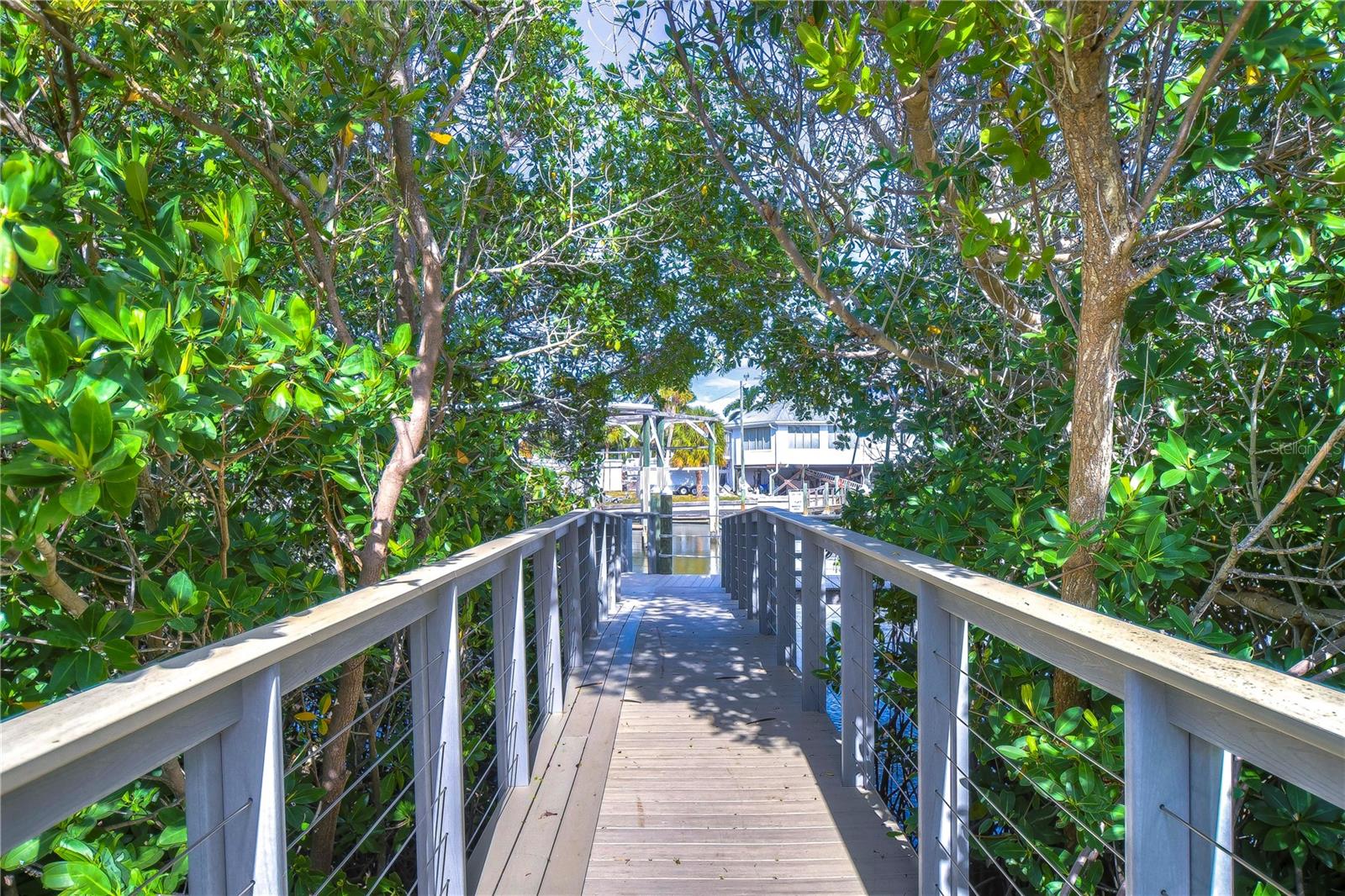 SUNSET POINTE AT COLLANY KEY IV A CONDO - Residential