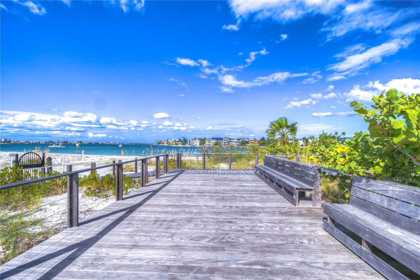 SUNSET POINTE AT COLLANY KEY IV A CONDO - Residential