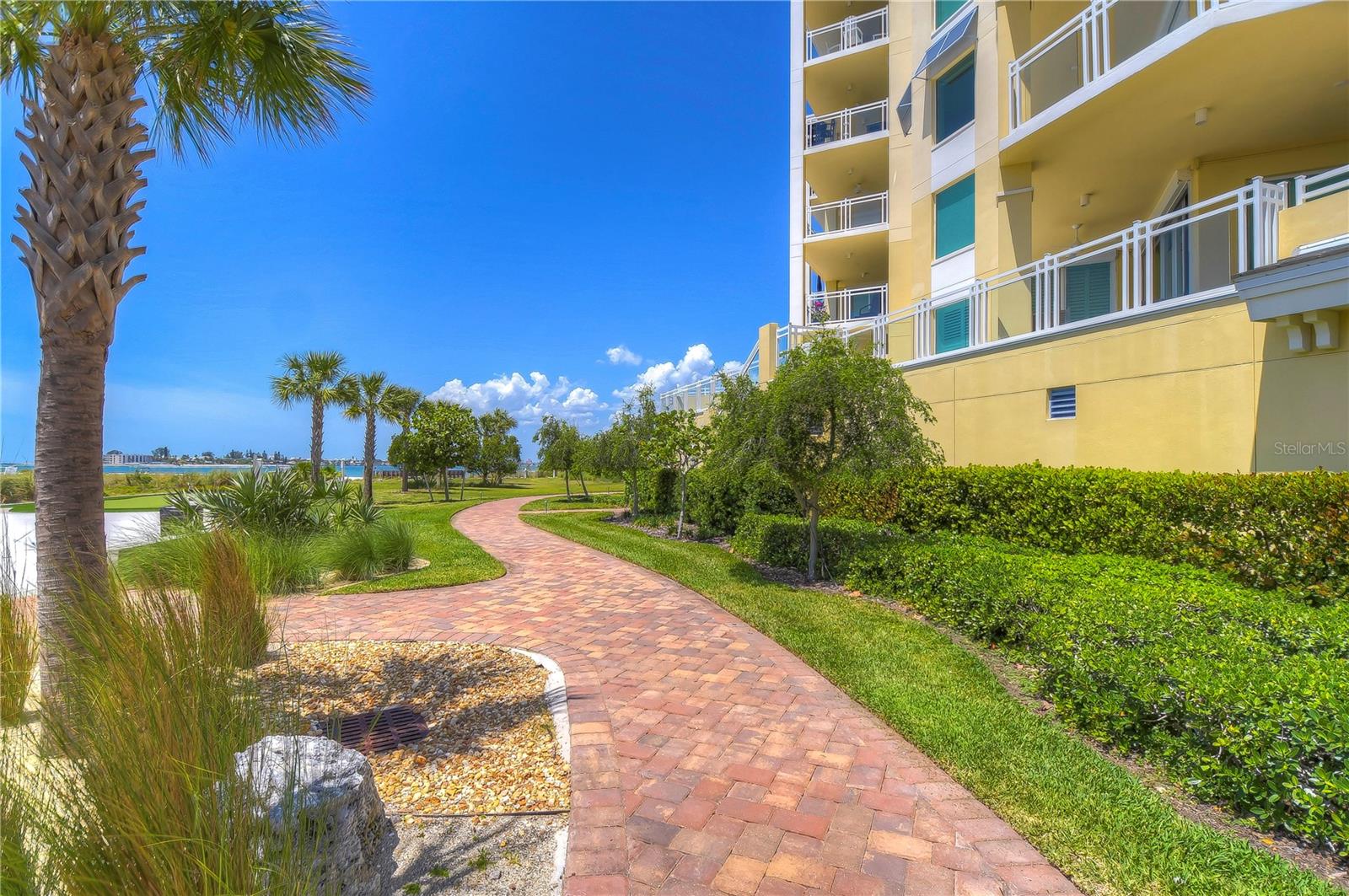 SUNSET POINTE AT COLLANY KEY IV A CONDO - Residential