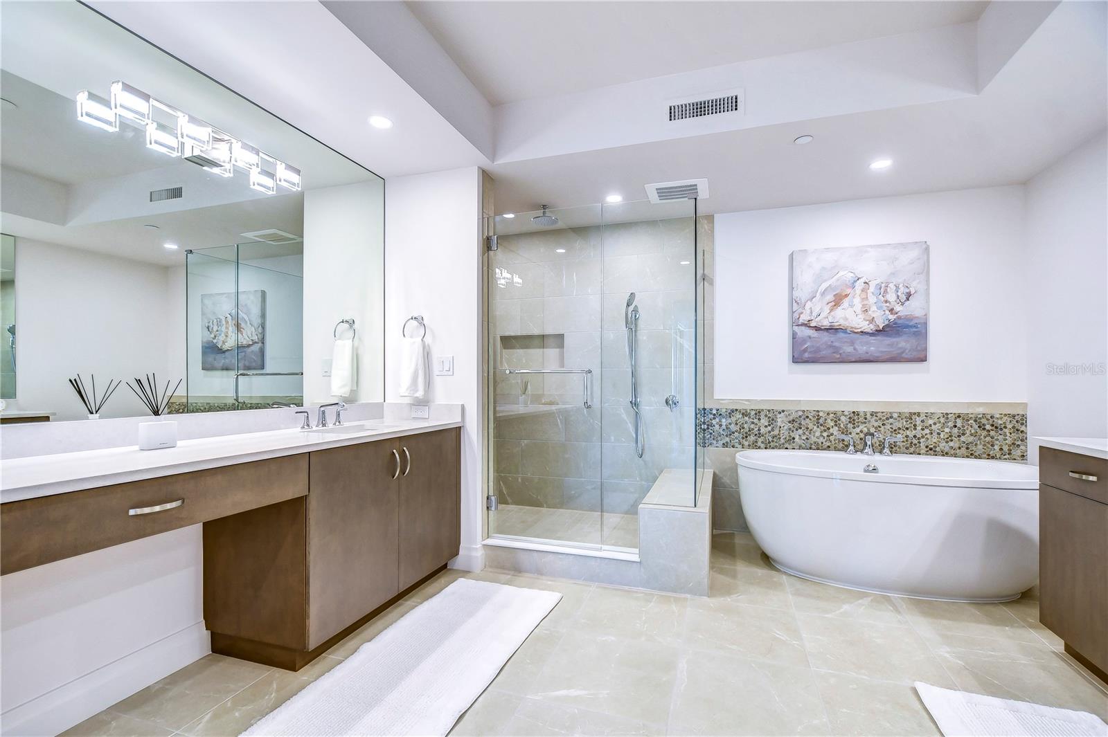 SUNSET POINTE AT COLLANY KEY IV A CONDO - Residential