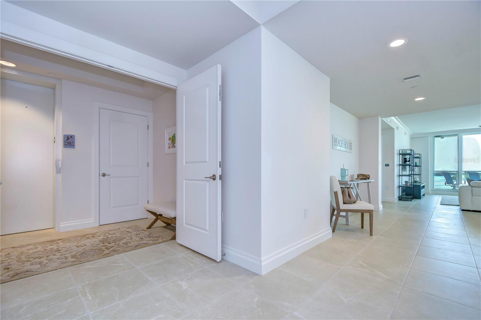 SUNSET POINTE AT COLLANY KEY IV A CONDO - Residential