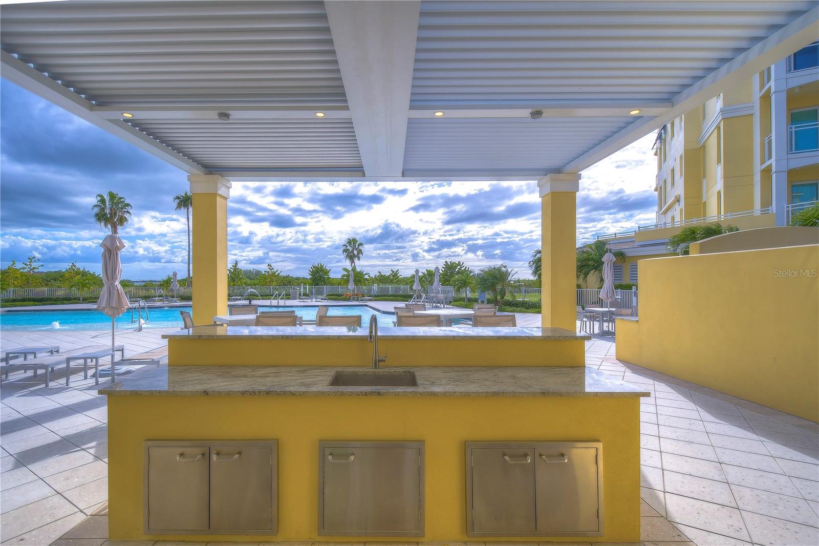 SUNSET POINTE AT COLLANY KEY IV A CONDO - Residential