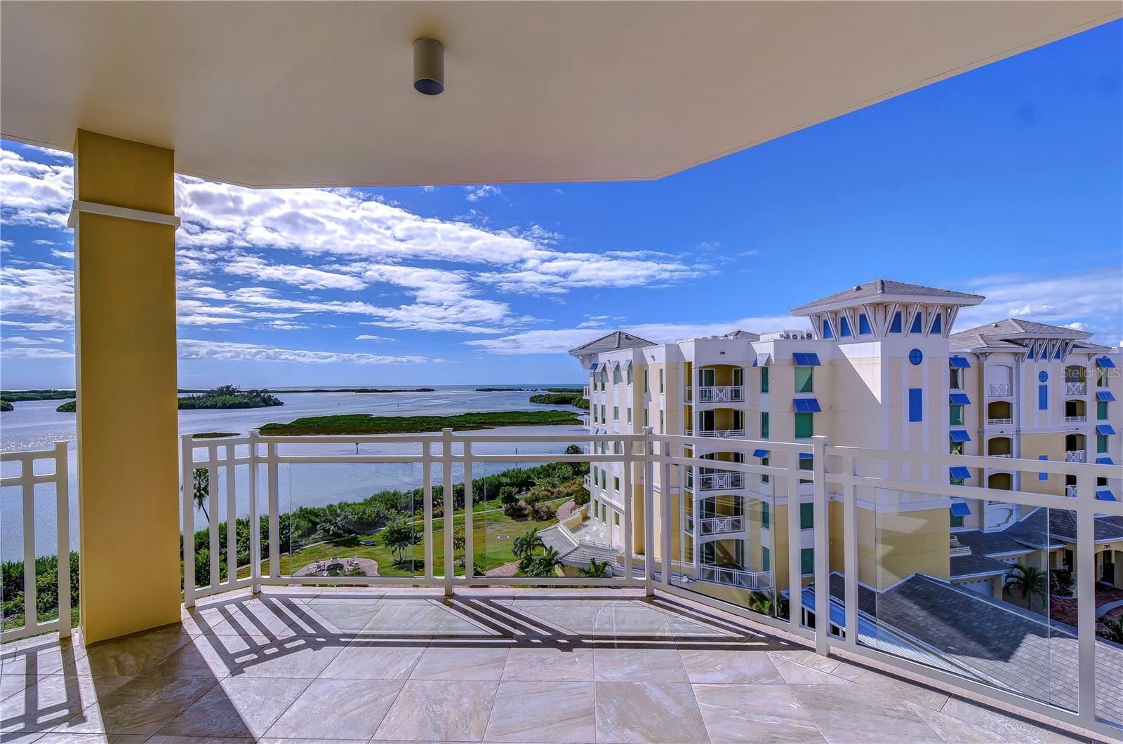 SUNSET POINTE AT COLLANY KEY IV A CONDO - Residential