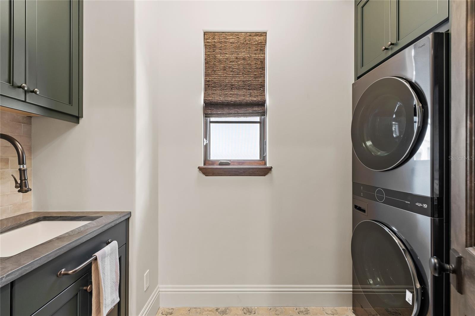 GOLDEN OAK PHASE 5 - Residential