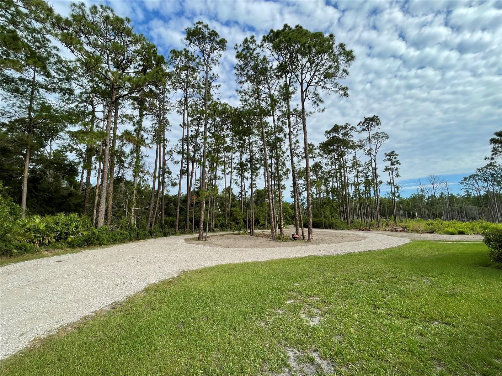 SEMINOLE WOODS 5 AC DEV - Residential