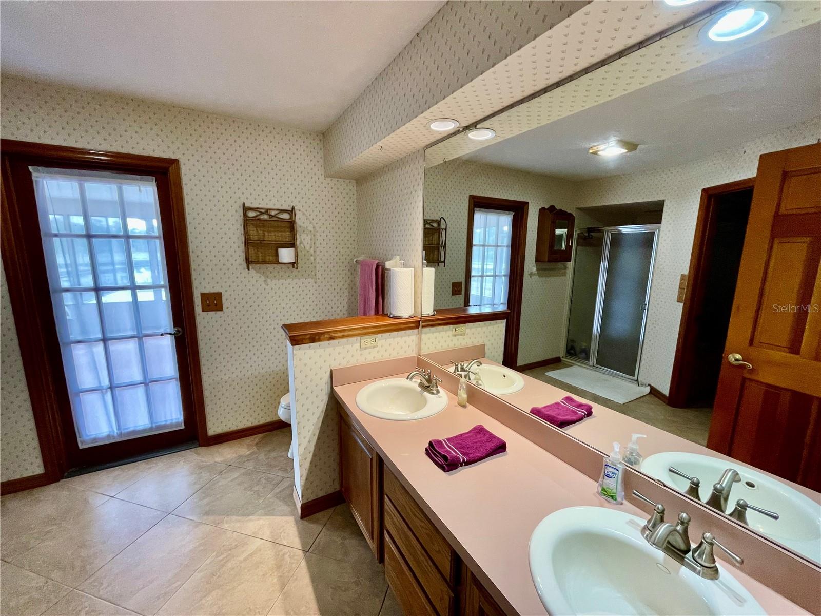SEMINOLE WOODS 5 AC DEV - Residential