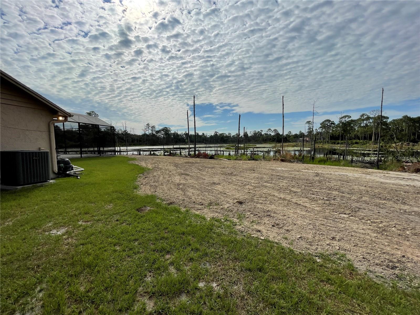SEMINOLE WOODS 5 AC DEV - Residential