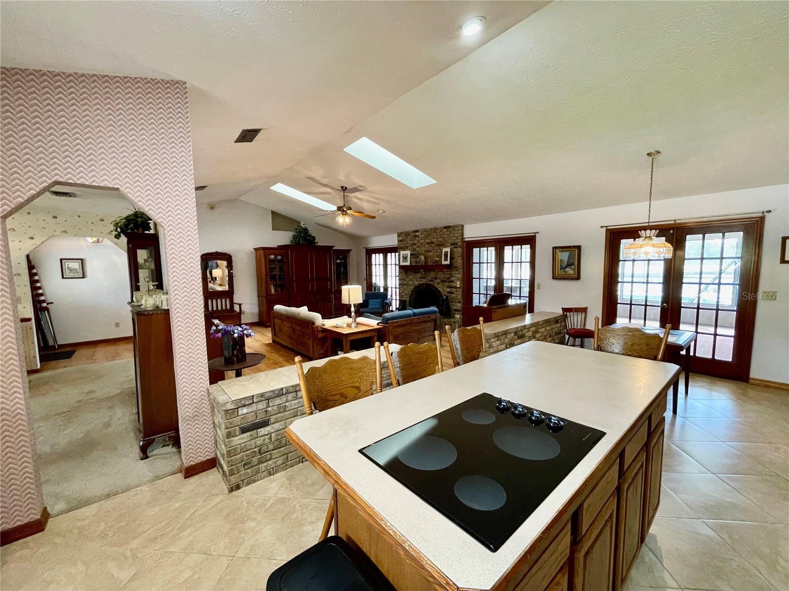 SEMINOLE WOODS 5 AC DEV - Residential