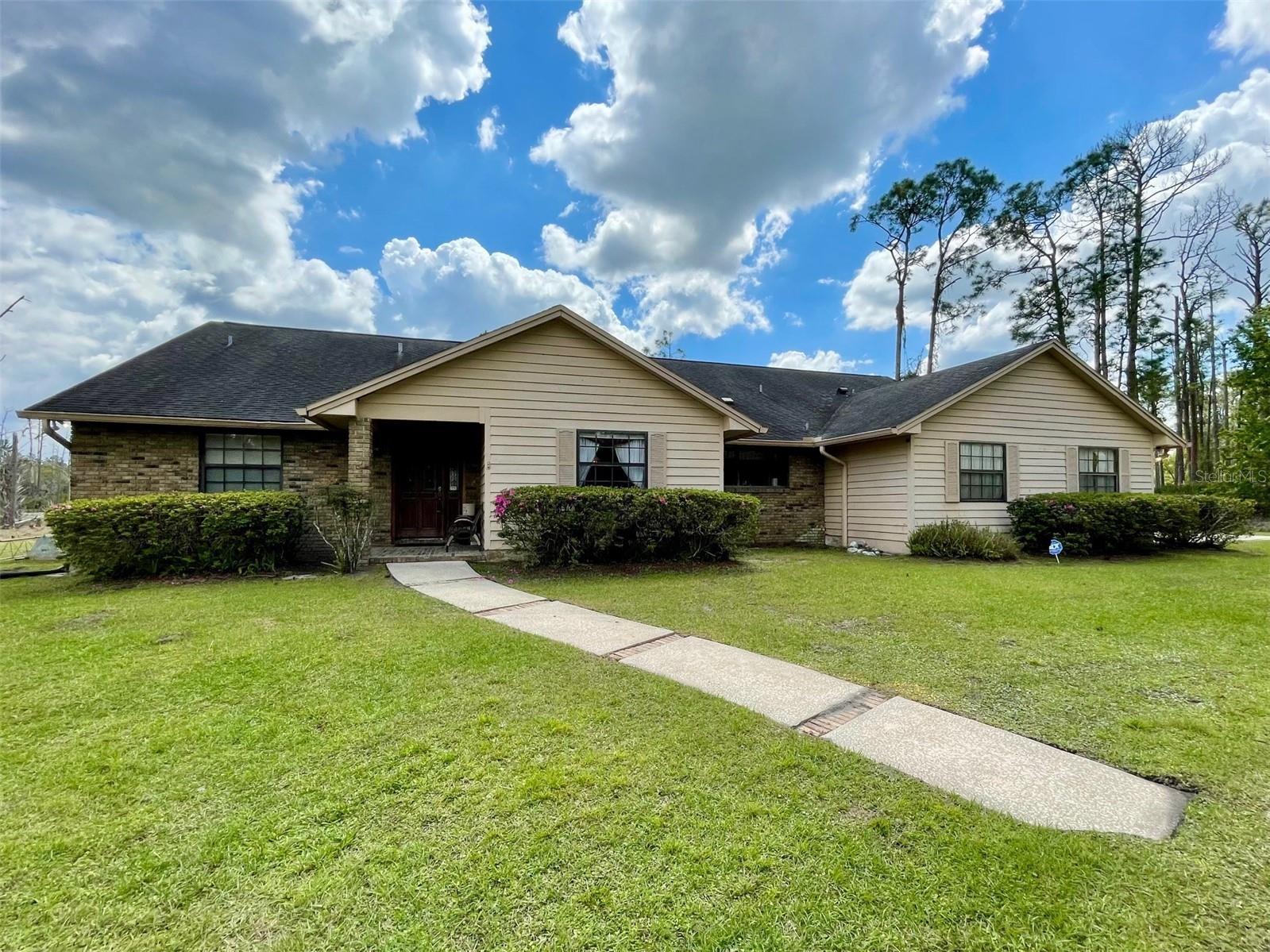 SEMINOLE WOODS 5 AC DEV - Residential
