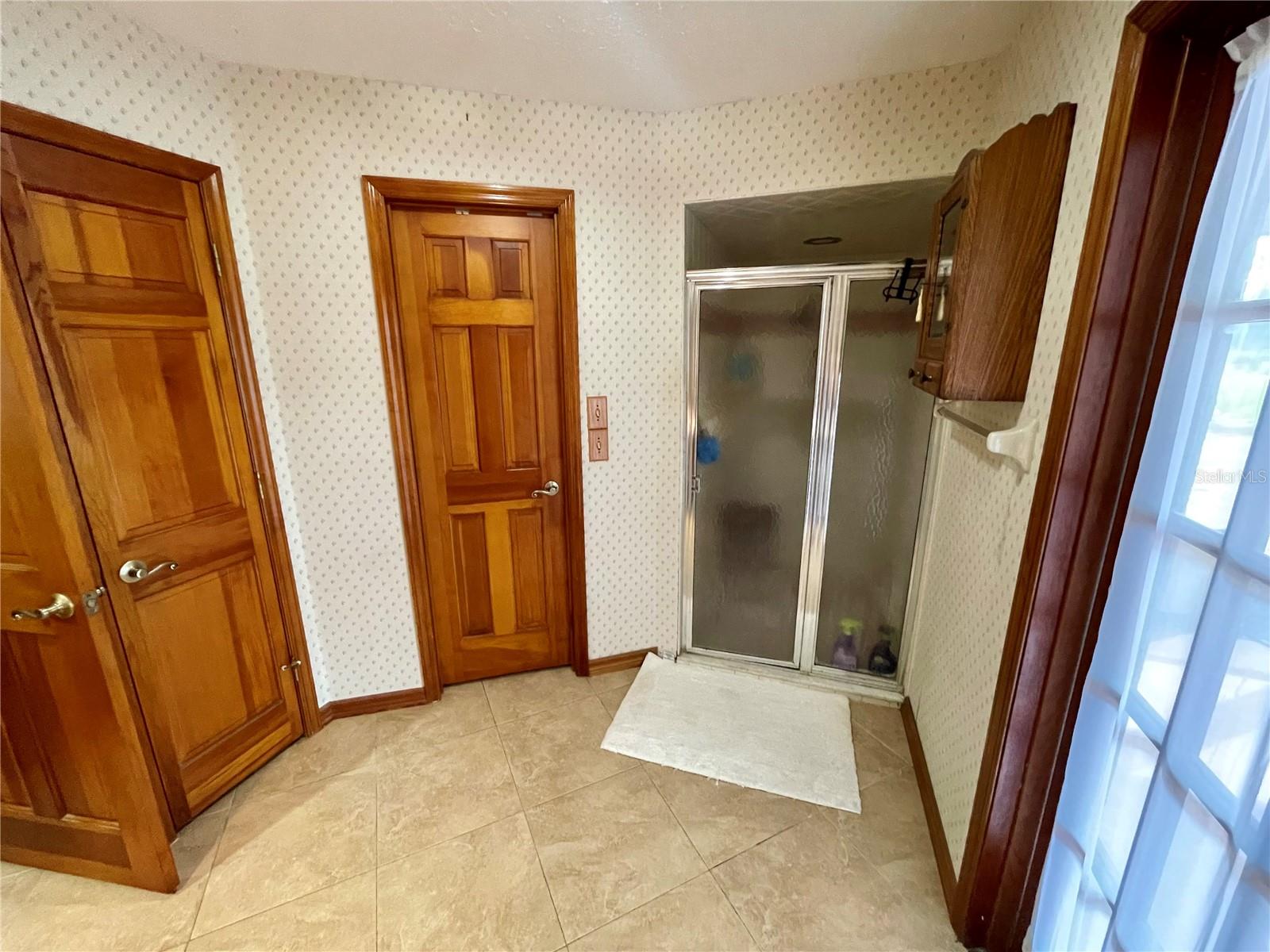 SEMINOLE WOODS 5 AC DEV - Residential