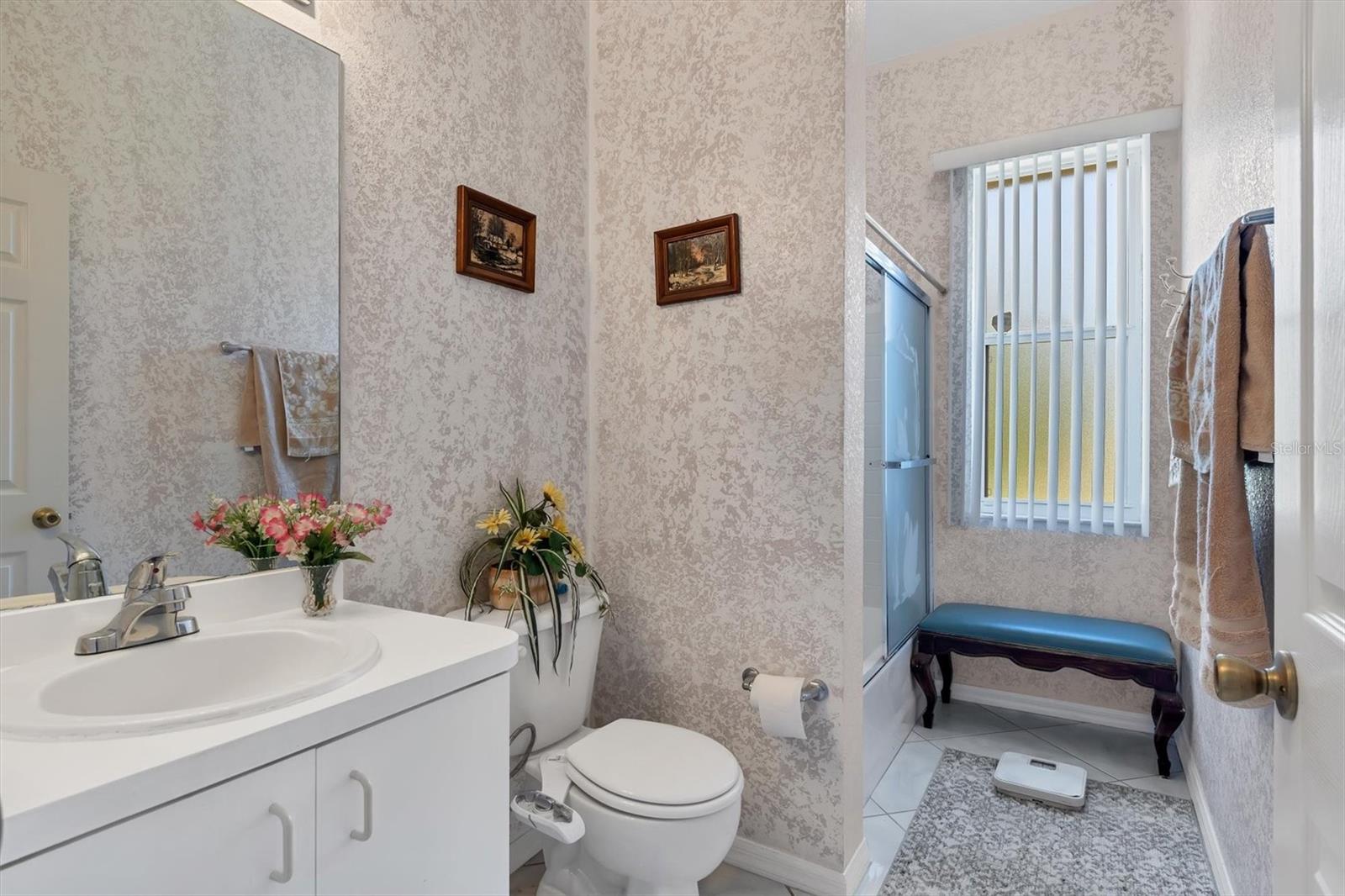WARM MINERAL SPGS - Residential Lease