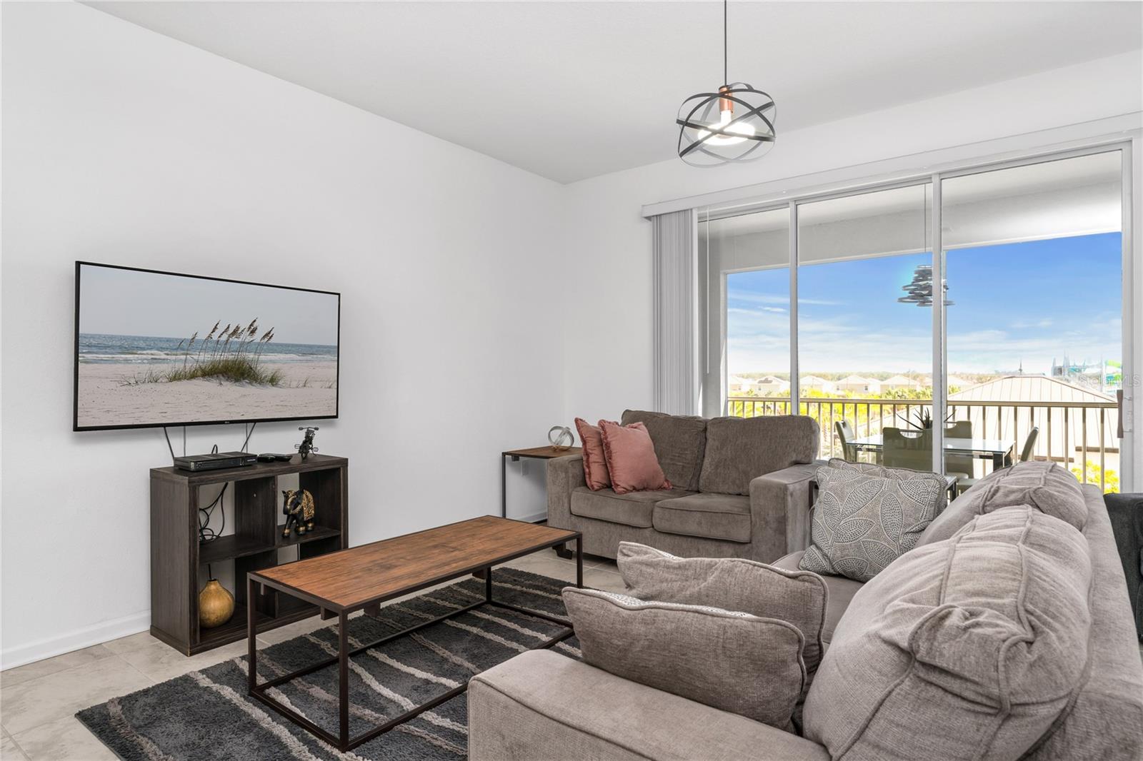 CHAMPIONSGATE CONDO 3 PH 18 & PH 19 - Residential